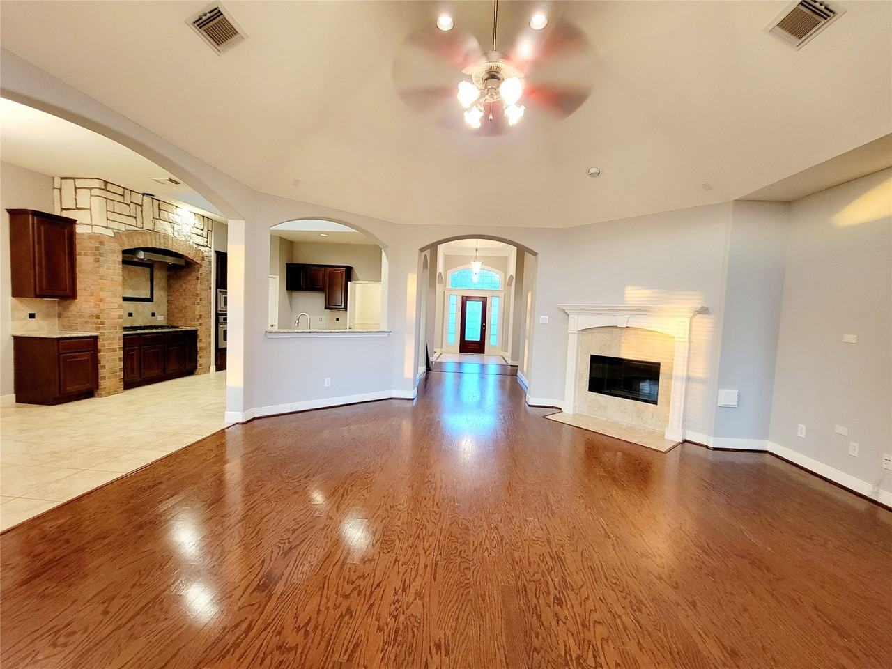 5227 Riverstone Crossing Dr #5227 - Photo 4 of 12