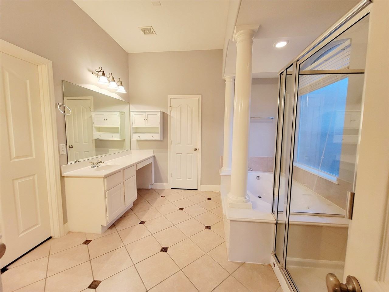 5227 Riverstone Crossing Dr #5227 - Photo 6 of 12