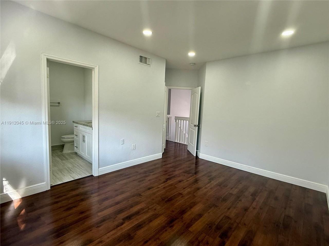 922 Northwest 134th Avenue #922