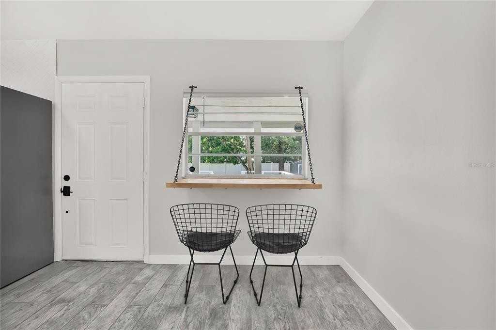 4110 N Central Ave #4110 - Photo 2 of 20