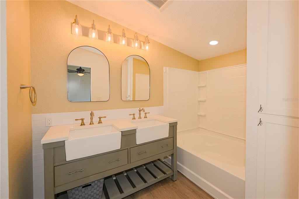 14010 County Line Rd #14010 - Photo 3 of 40