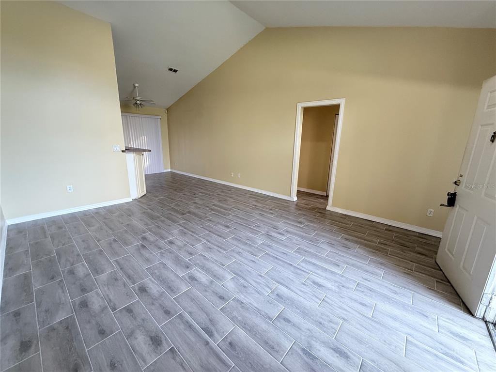 3140 Enclave Ct #3140 - Photo 2 of 10
