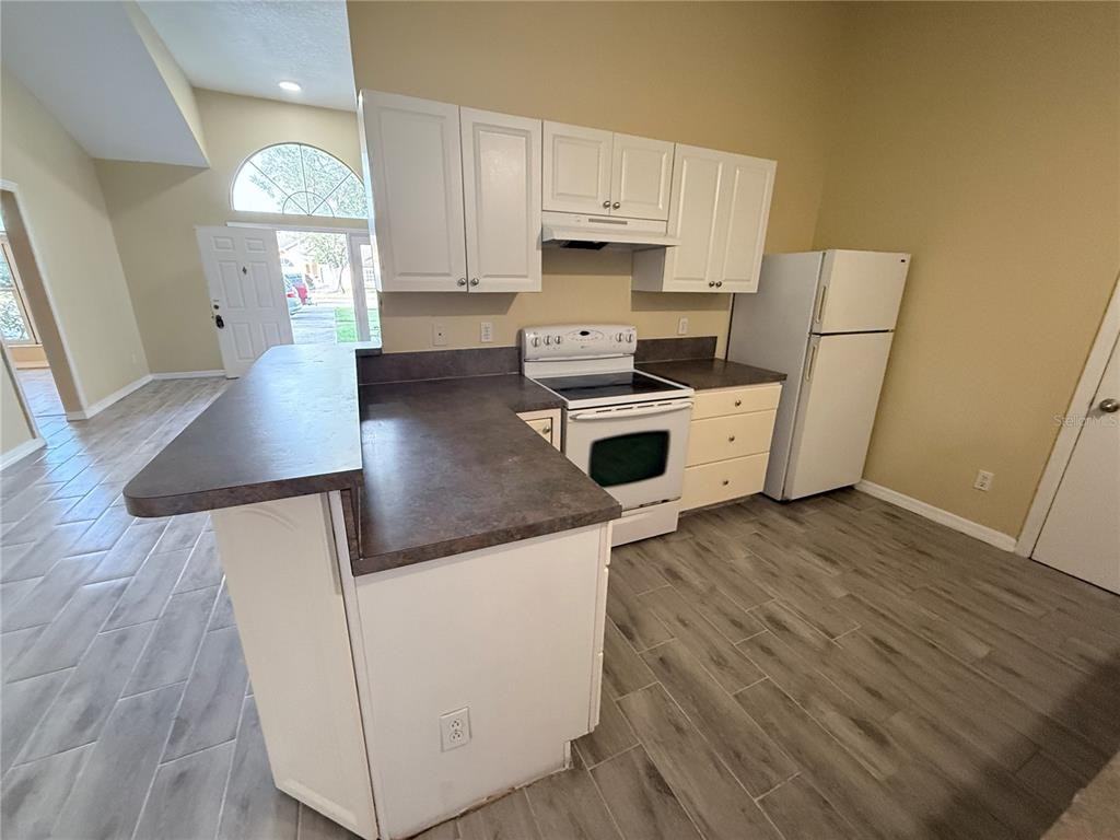 3140 Enclave Ct #3140 - Photo 4 of 10