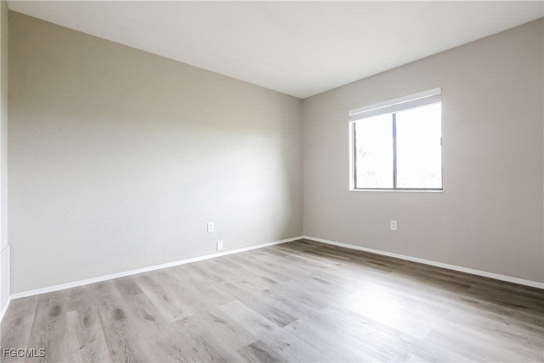 7509 Mesa St #7509 - Photo 7 of 16