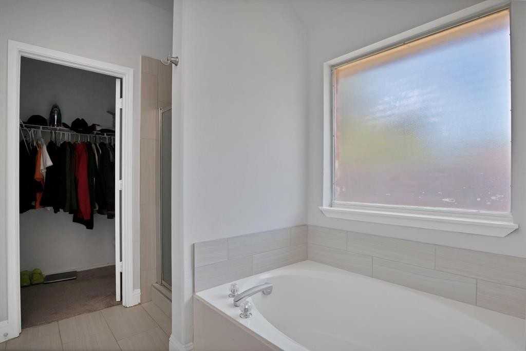 10814-j A J A Forster Drive #10814 - Photo 4 of 40