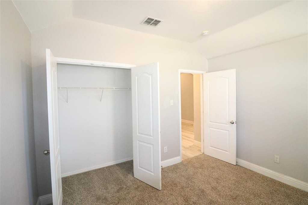 10814-j A J A Forster Drive #10814 - Photo 6 of 40