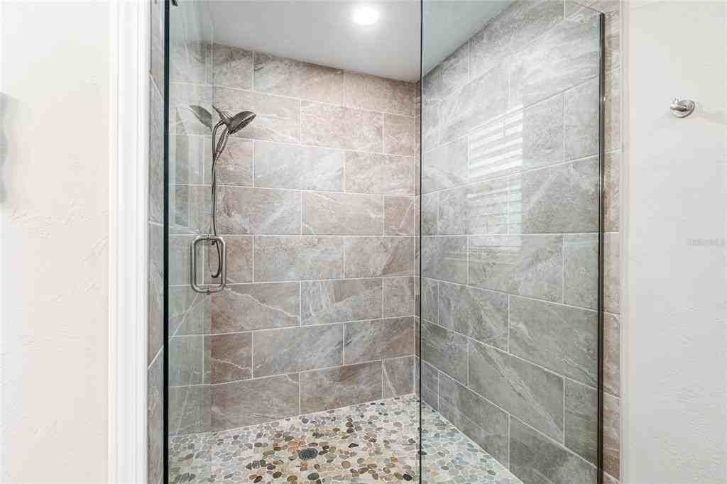 4530 Southeast 14th Street #4530 - Photo 3 of 50