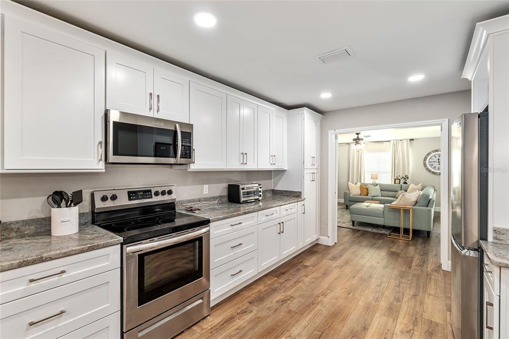 4530 Southeast 14th Street #4530 - Photo 5 of 50