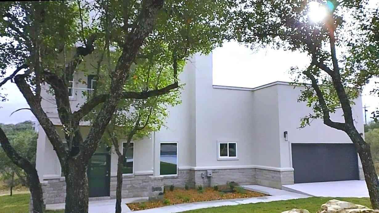 301 Knights Row #301 - Photo 3 of 29