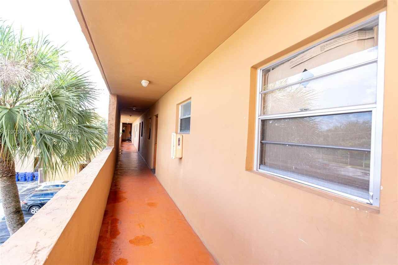 1891 Sw 81st Ave #1891-310 - Photo 3 of 26