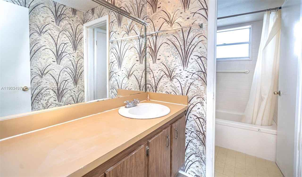 1891 Sw 81st Ave #1891-310 - Photo 7 of 26