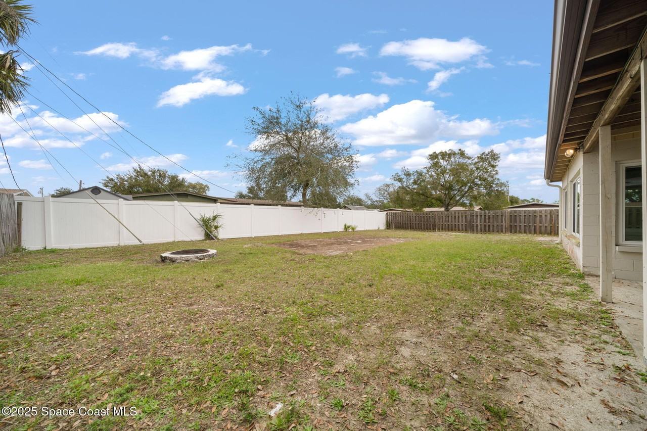 280 Belaire Drive #280 - Photo 3 of 28