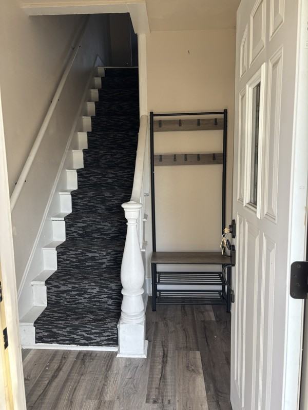 517 1/2 7th St E - Photo 2 of 9