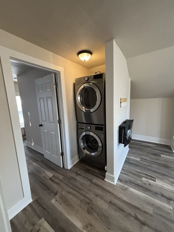 517 1/2 7th St E - Photo 6 of 9