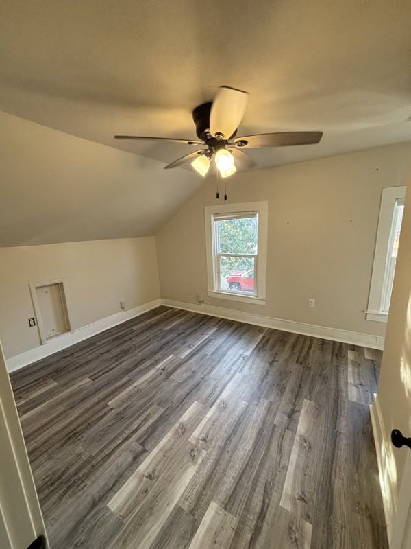 517 1/2 7th St E - Photo 7 of 9