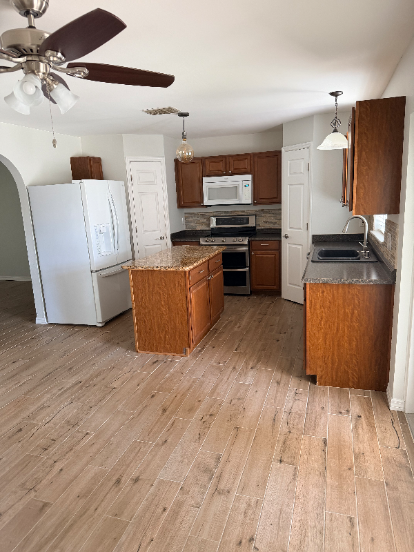 8513 Winder Way - Photo 3 of 20