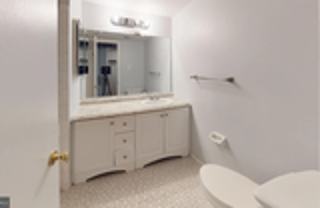 5705 Indian Court #1D - Photo 1 of 1