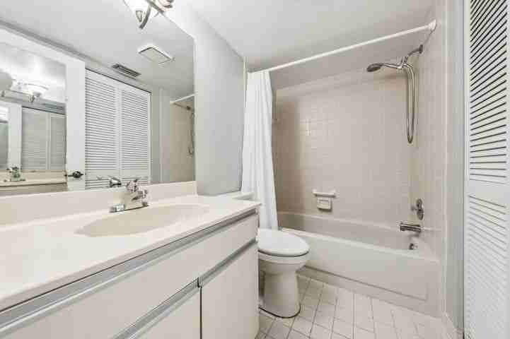 5040 Rose Hill Drive ##204 - Photo 3 of 10