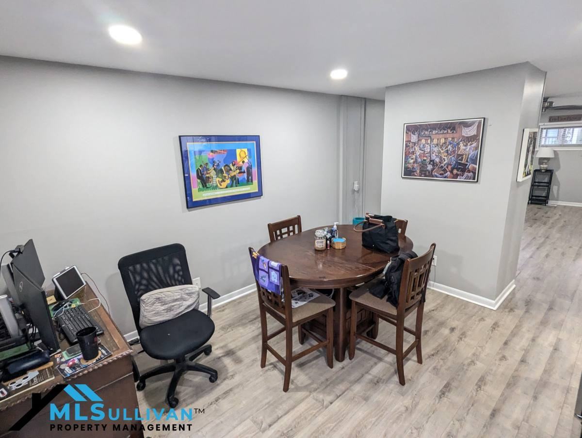 4100 5 Oaks Dr #48 - Photo 5 of 10