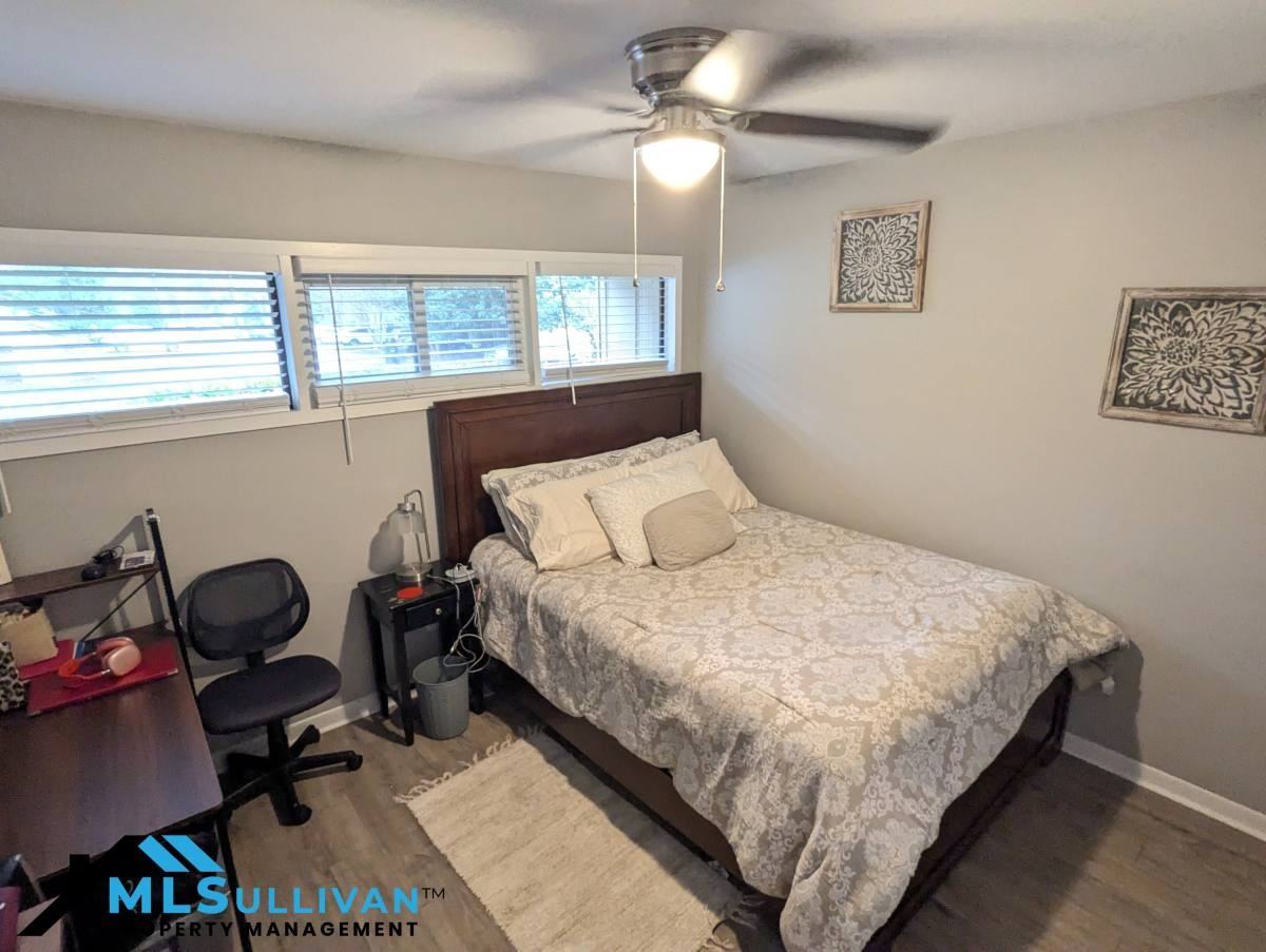 4100 5 Oaks Dr #48 - Photo 7 of 10