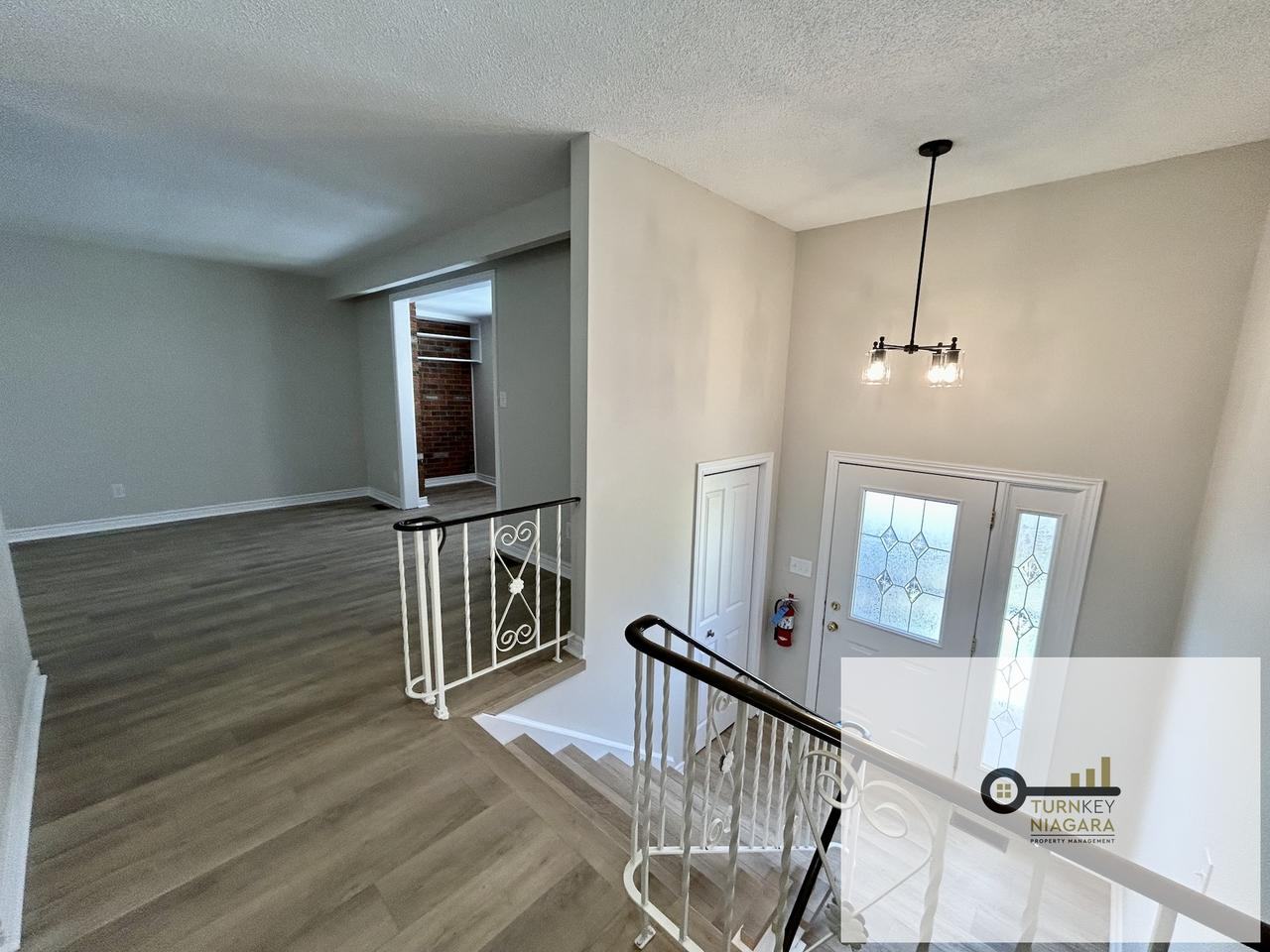 48 Ormond Street South - Photo 3 of 24