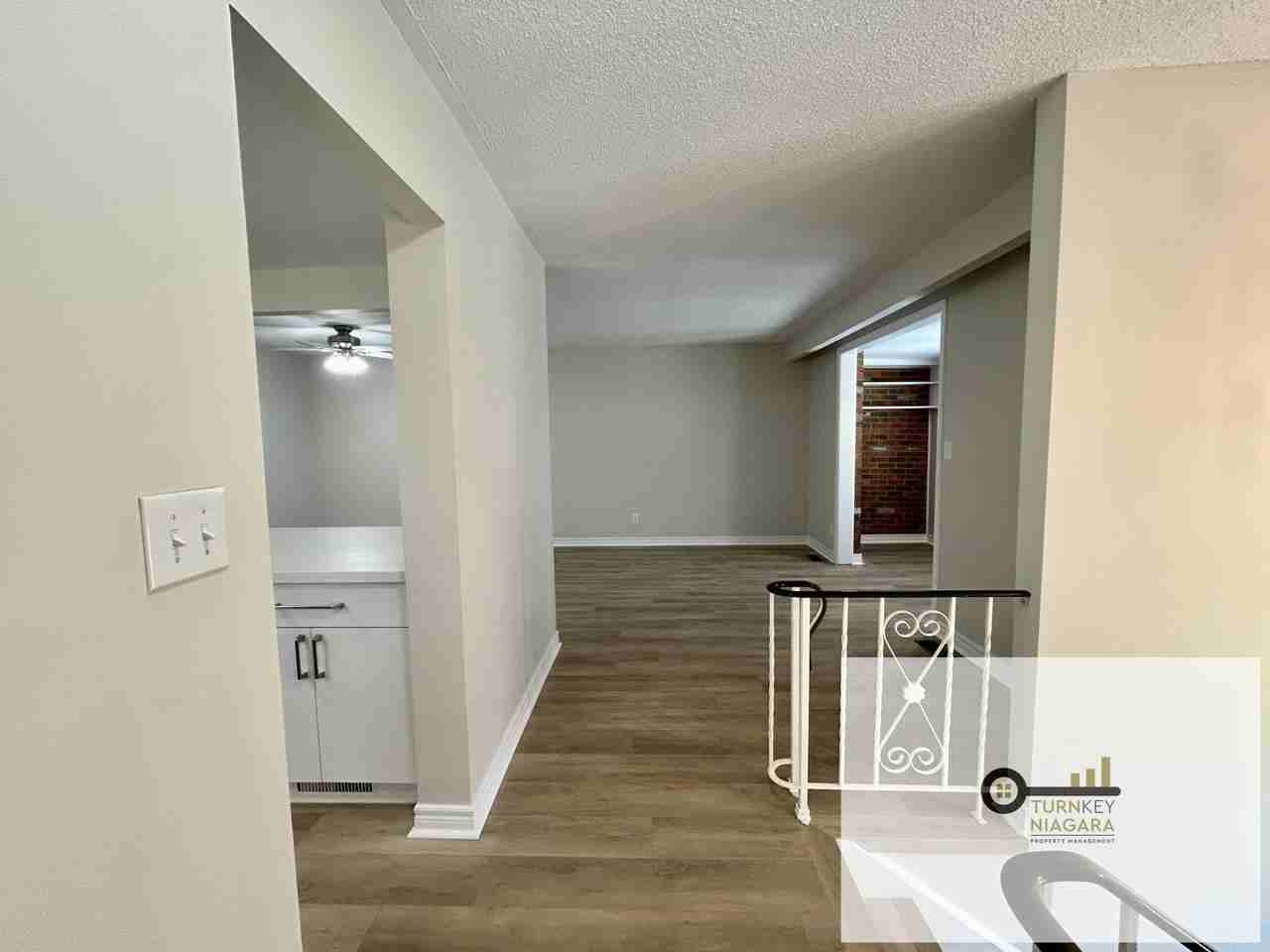 48 Ormond Street South - Photo 4 of 24