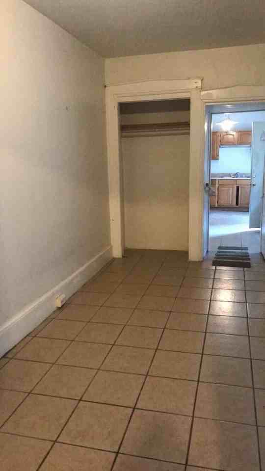 531 Franklin Street - Photo 7 of 8