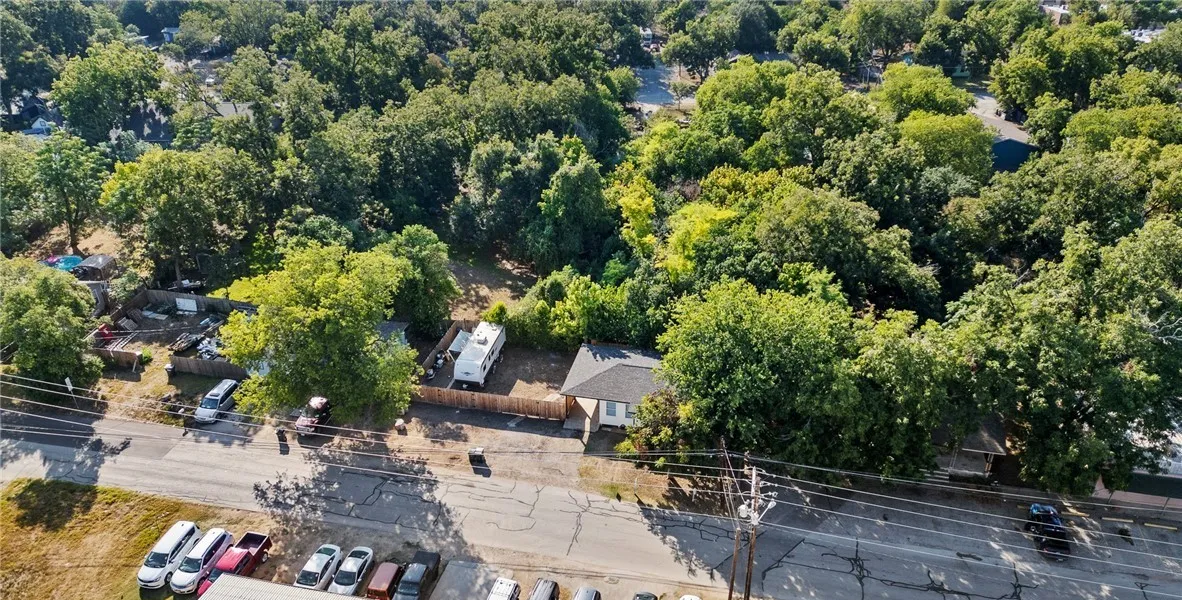 112 Linda Dr #NA - Photo 3 of 20