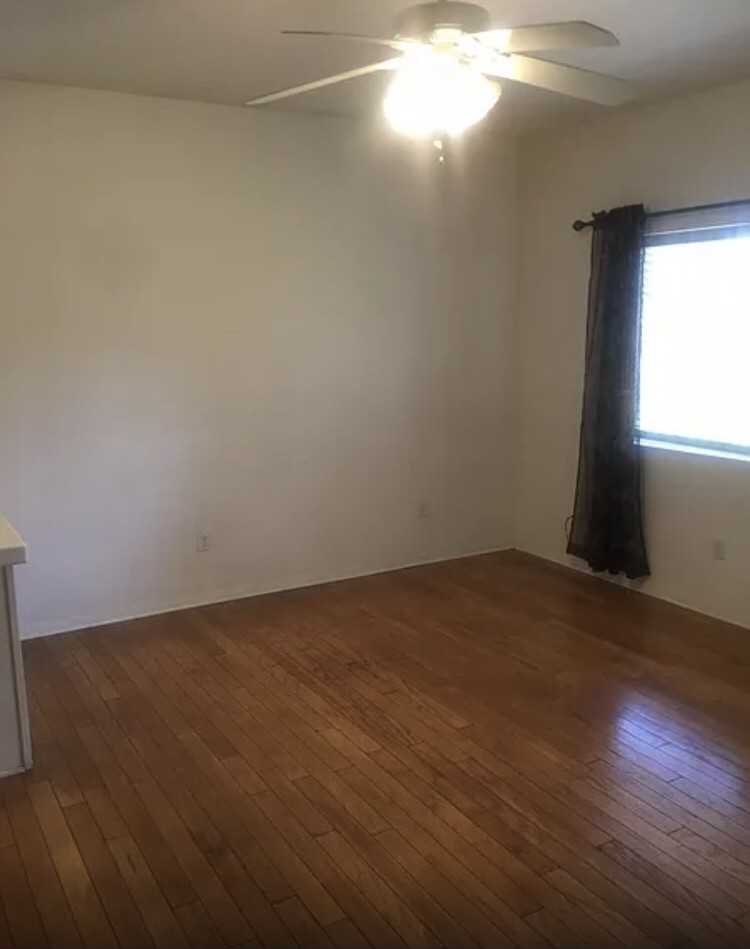 8960 Camellia Ct #NA - Photo 5 of 10