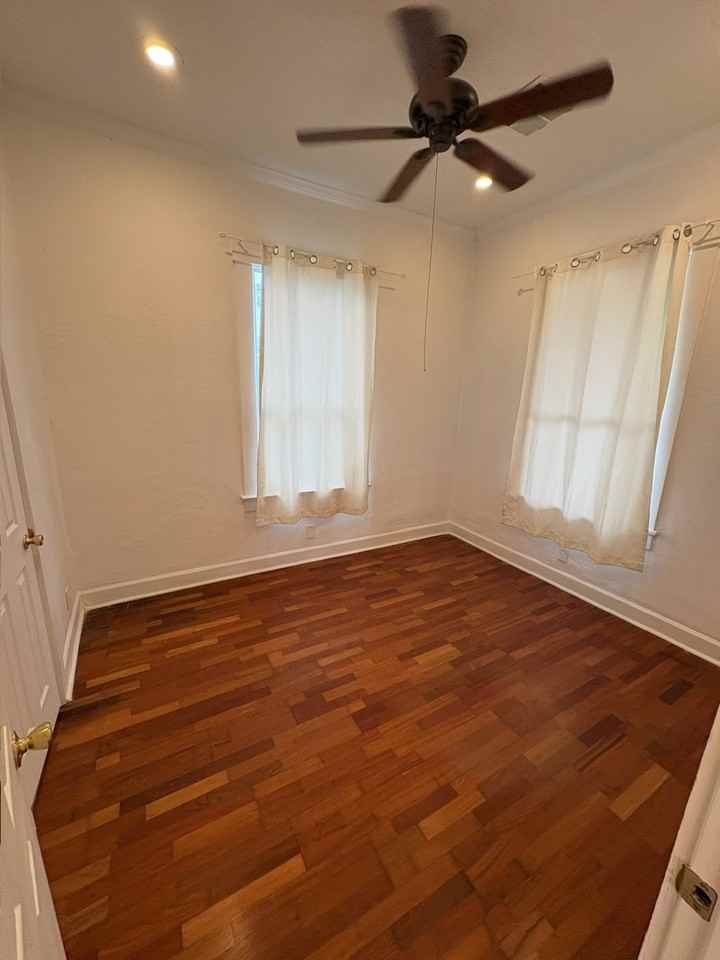 720 N 9th Ave #NA - Photo 6 of 10