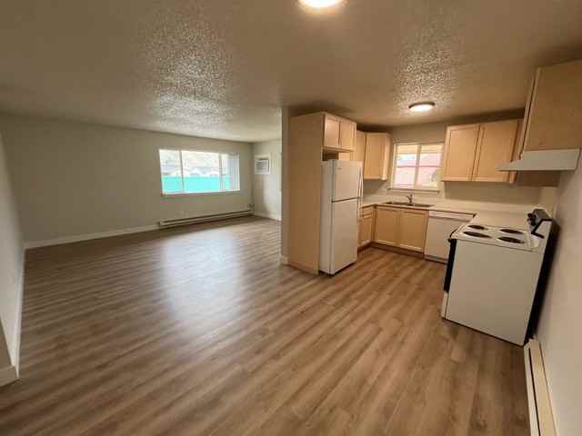 105 Evergreen Dr #8 - Photo 3 of 3