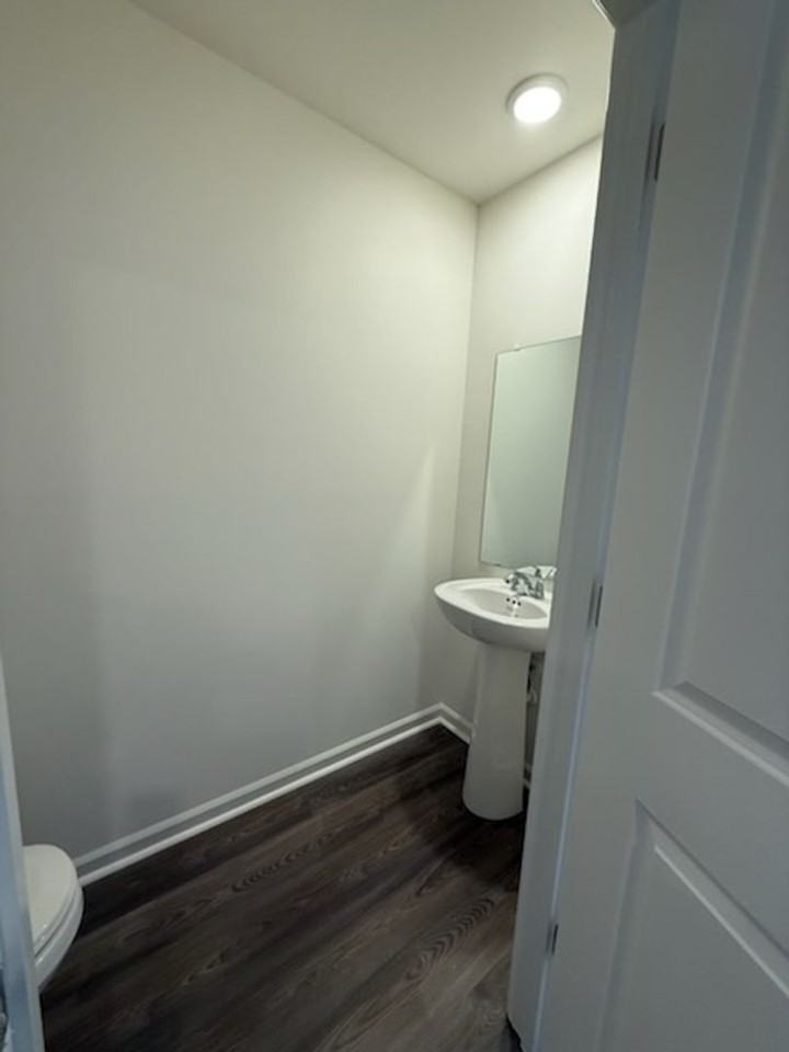 227 Yolawda Drive - Photo 6 of 18