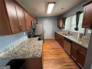 280 Holly Road Northwest - Photo 4 of 14