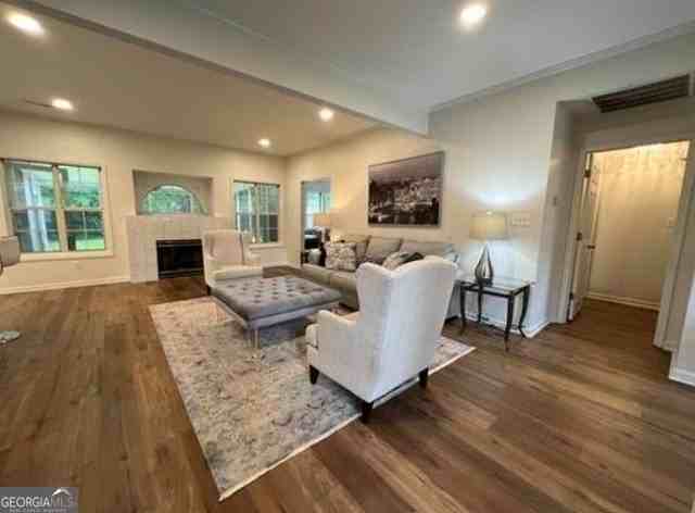 504 Fallside Court - Photo 7 of 35