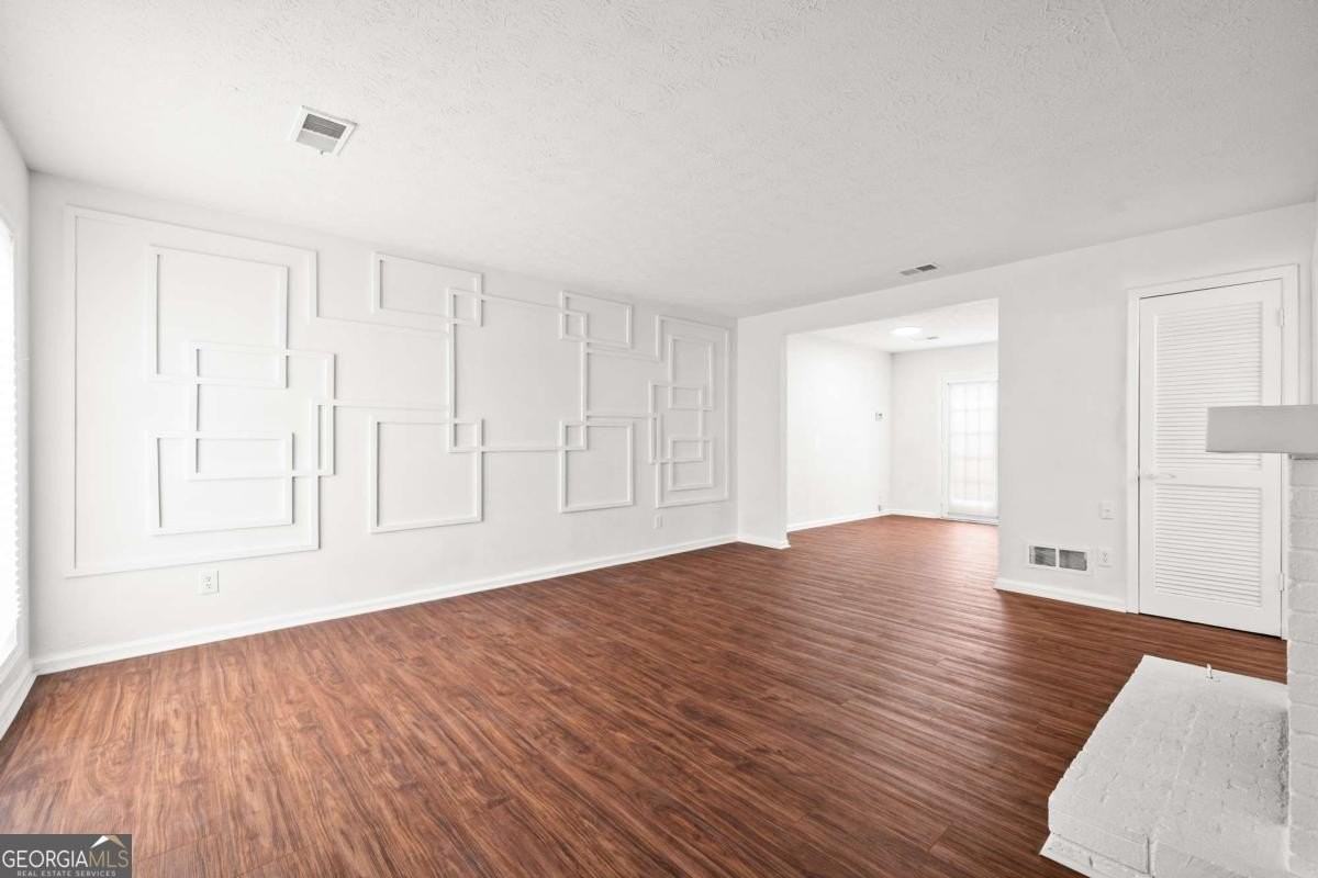 151 Old Ferry Way - Photo 6 of 29