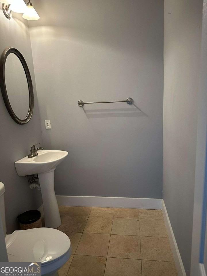 799 Hammond Dr Unit 409 #409 - Photo 5 of 36