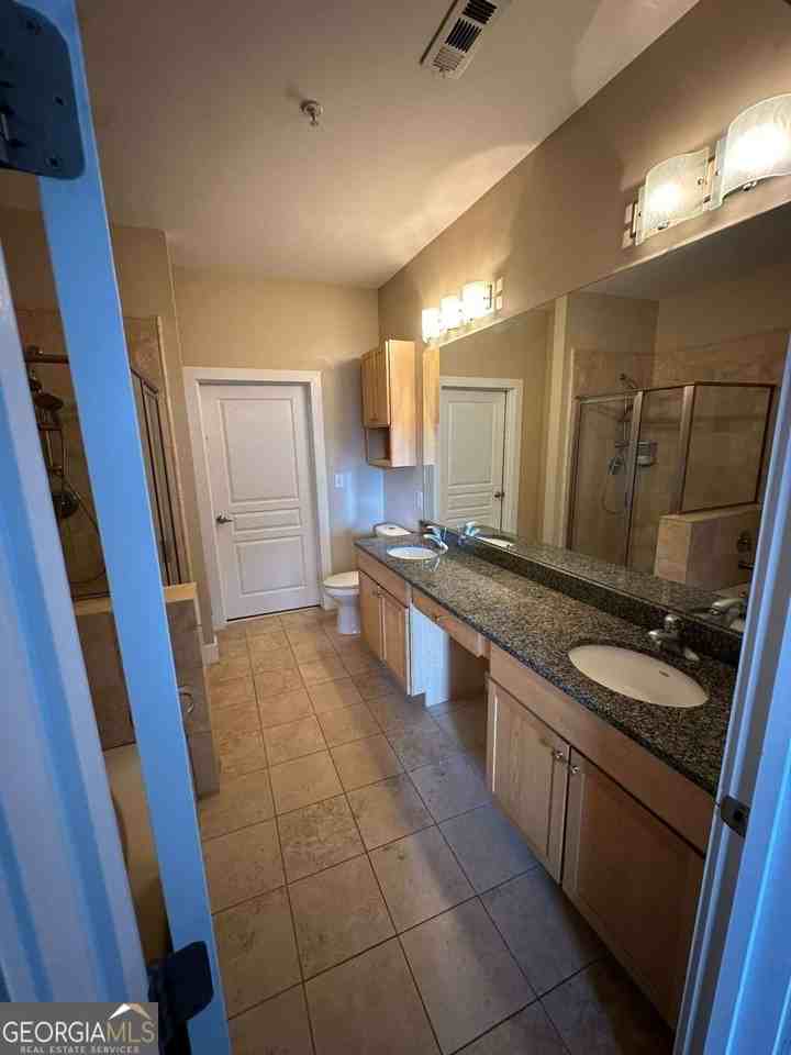 799 Hammond Dr Unit 409 #409 - Photo 7 of 36