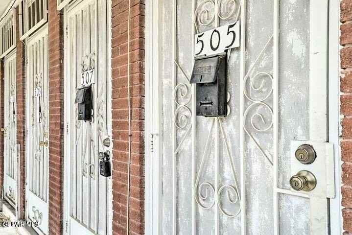 505 W Missouri Ave - Photo 2 of 23