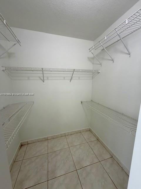 9108 Nw 190th Ter - Photo 6 of 10