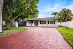 3823 Bainbridge Avenue - Photo 1 of 1