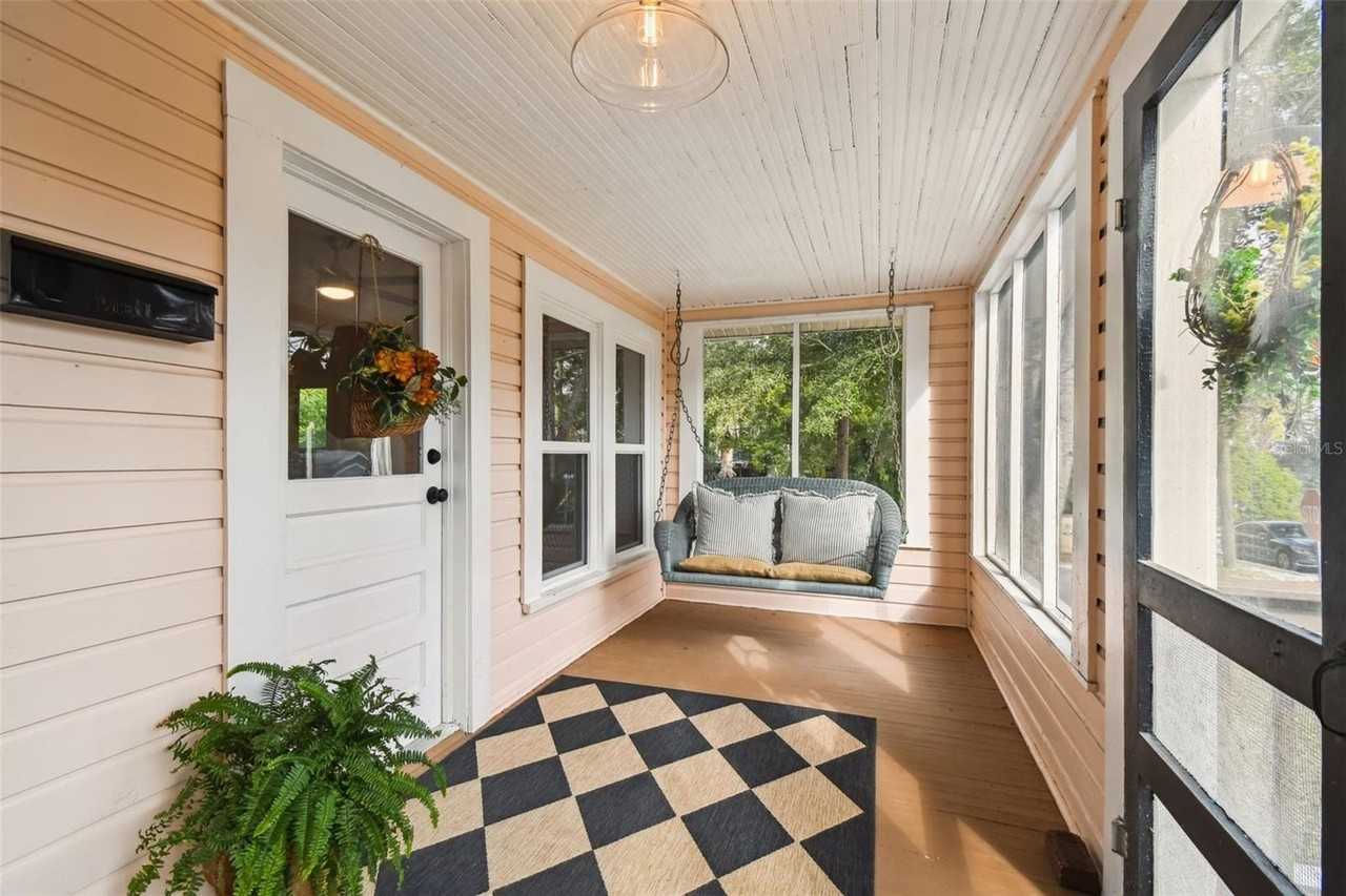 459 Bell Ave - Photo 3 of 36