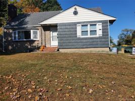 featured image of 8 Midwood Place