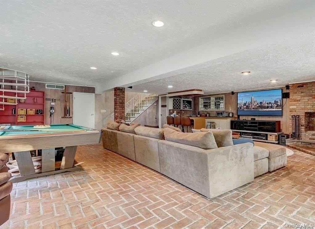 14 Kensington St - Photo 7 of 16