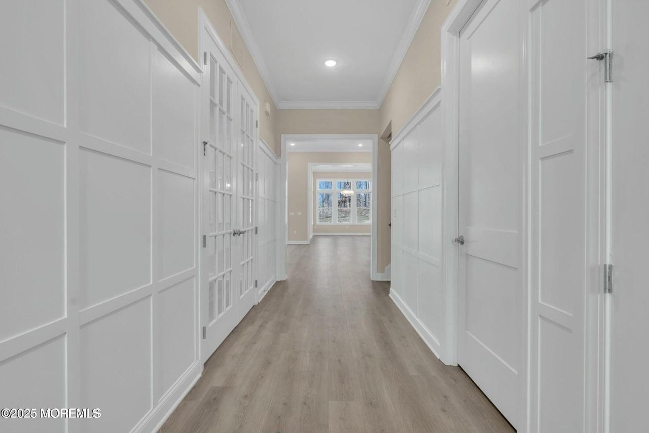 53 Freesia Dr - Photo 4 of 50