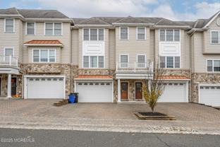 25 White Oak Lane - Photo 1 of 1