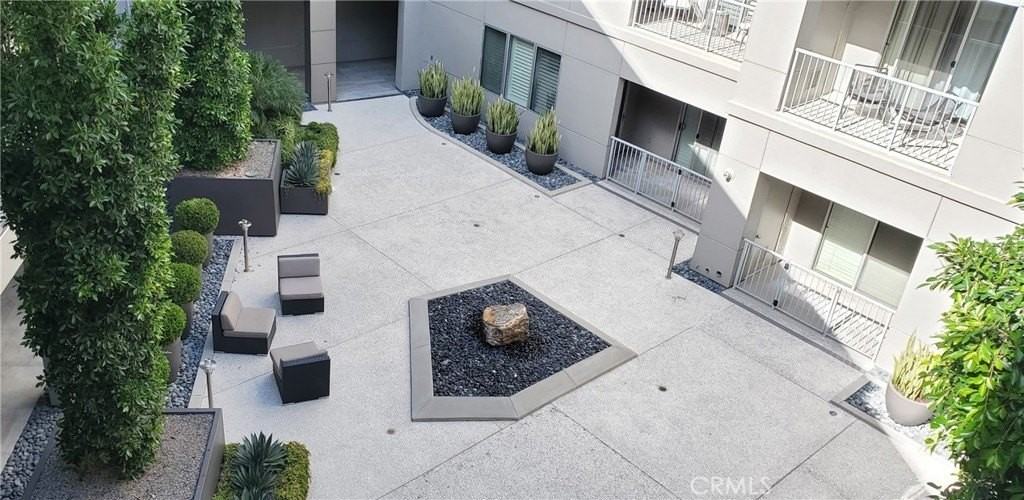 21 Gramercy #307 - Photo 7 of 50