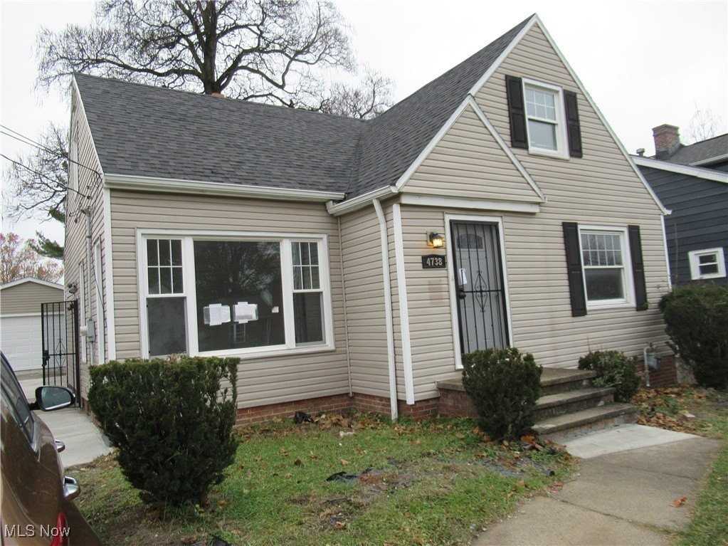 4738 Lawrence Avenue