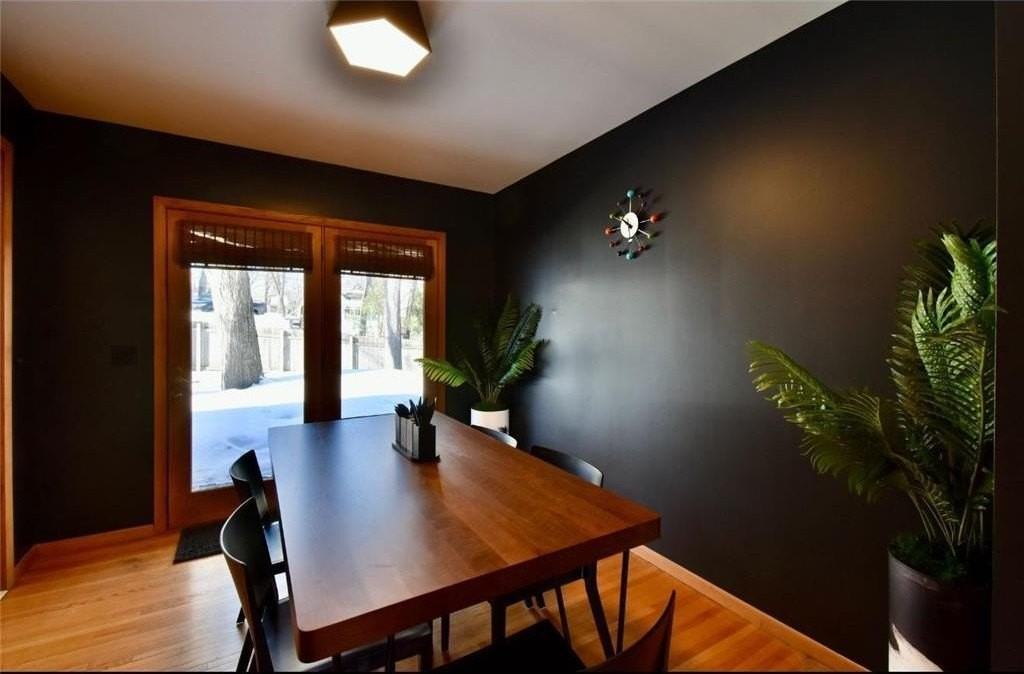 239 Byrondale Ave - Photo 4 of 8