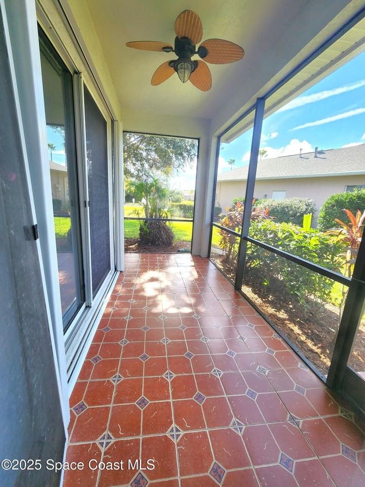 501 Carmel Dr - Photo 7 of 21