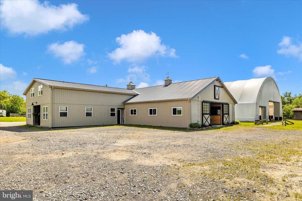 10224 Bessie Clemson Rd - Photo 3 of 46